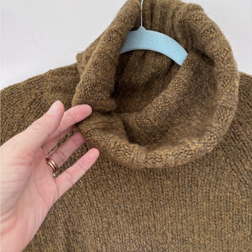 The Group Babaton Women’s Alpaca Blend Cowl Neck Long Sleeve Sweater Size XS - Picture 3 of 9